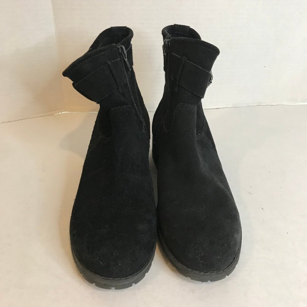 CLARKS WOMEN MARANA AMBER SUEDE ANKLE BOOTS SIZE 6